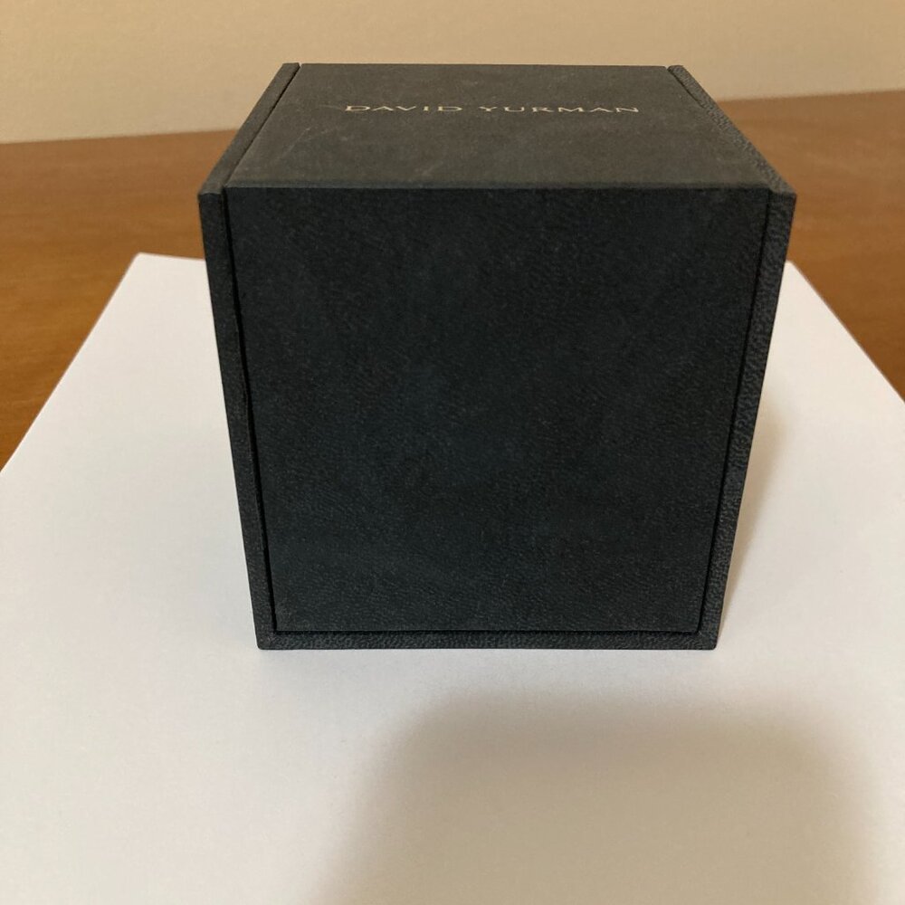 David Yurman Earring Box Empty - Picture 3 of 10